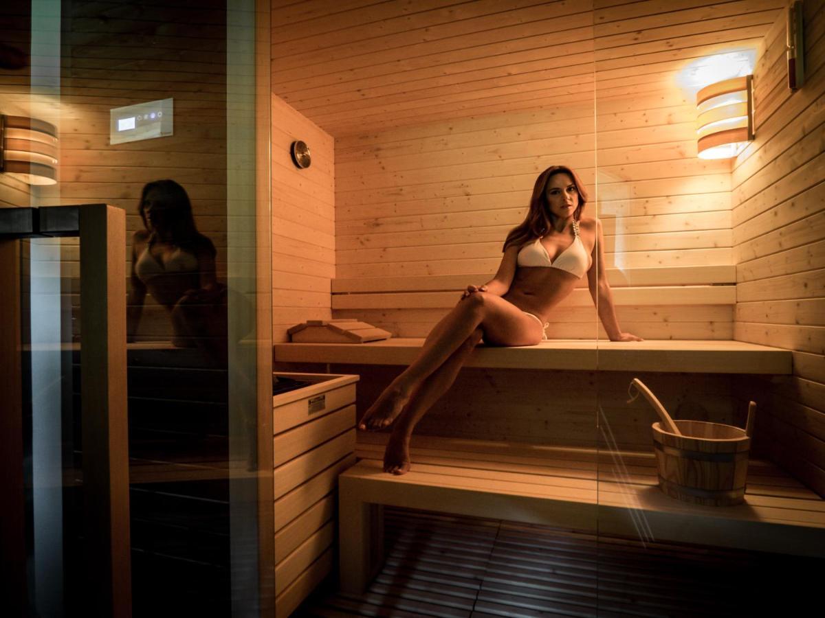 Agriturismo Piane Ono Degno ภายนอก รูปภาพ