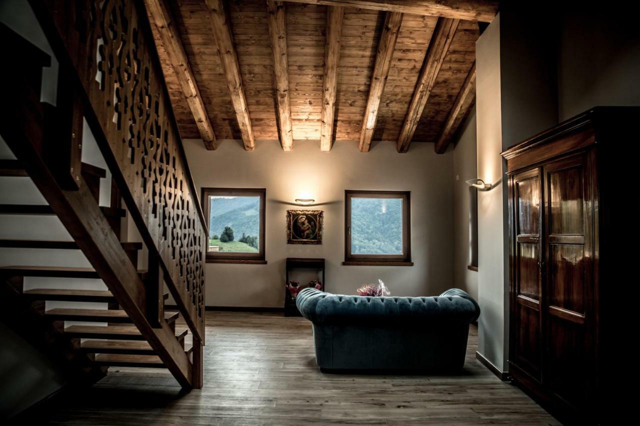Agriturismo Piane Ono Degno ภายนอก รูปภาพ
